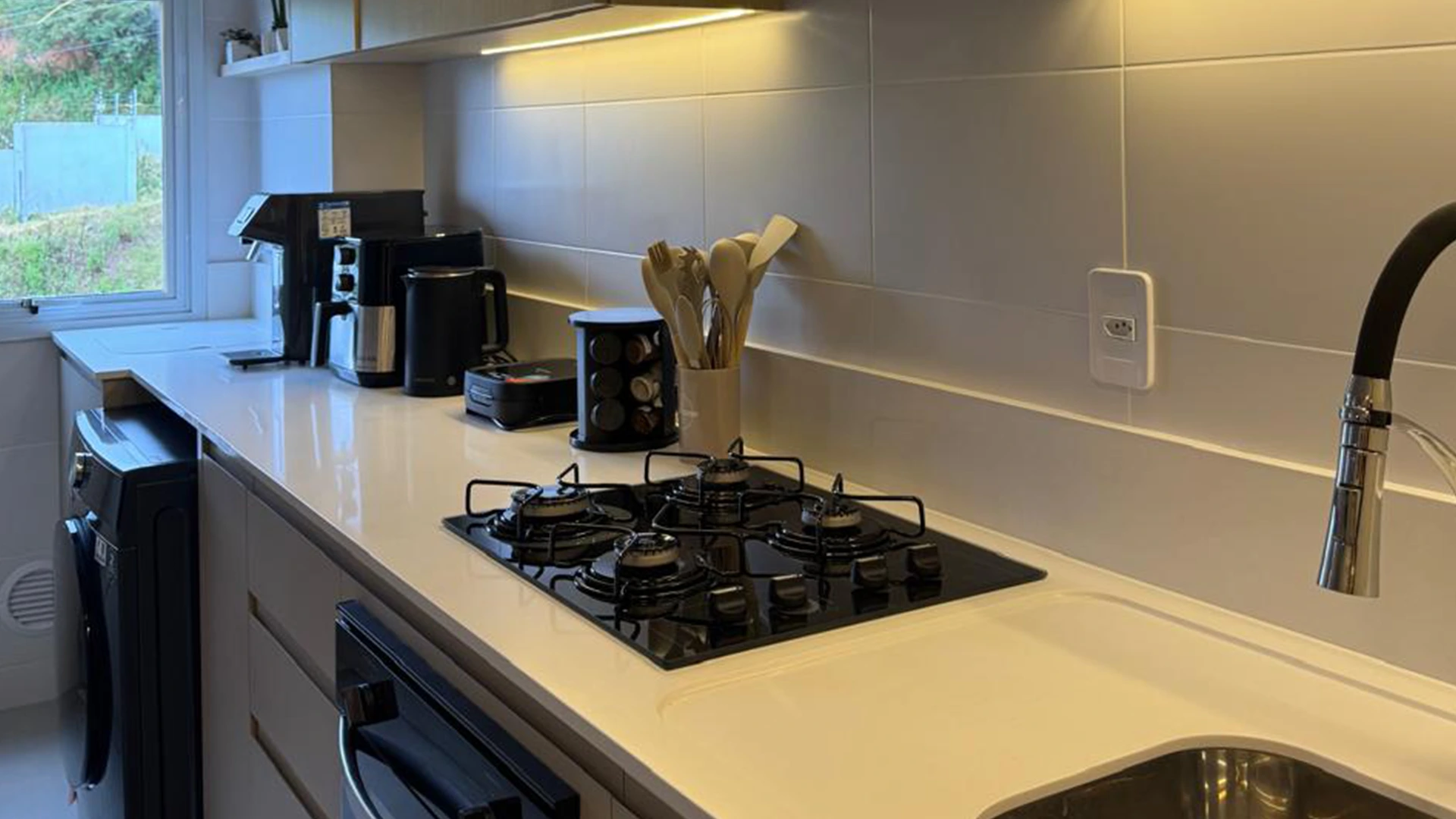 Arquiteto Palhoça: Projetos de Interiores e Cozinhas